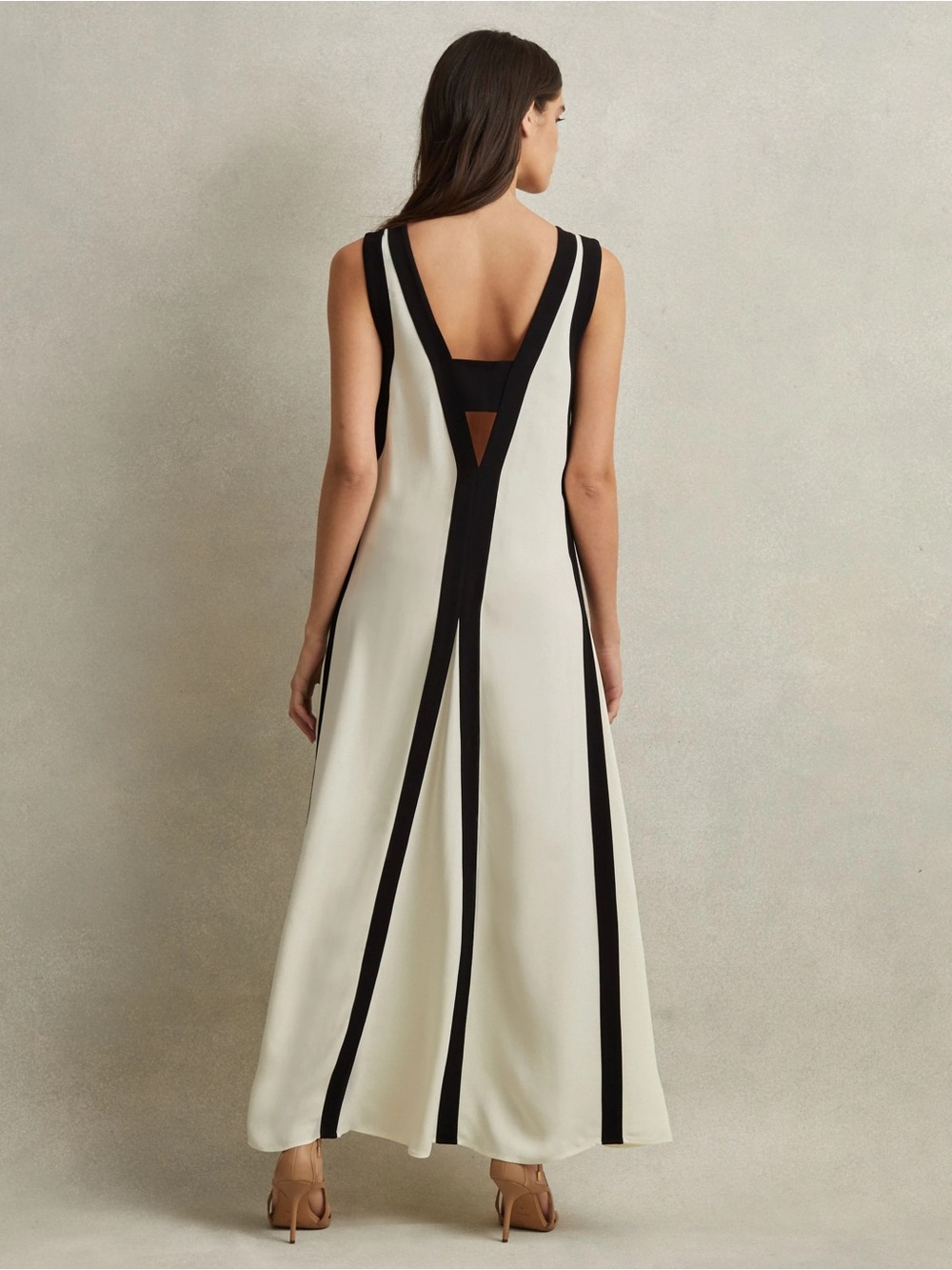 REISS Rae-Col Block Column Dress - Picture 2 of 10